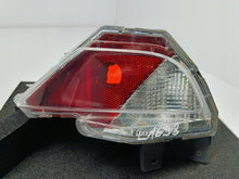 Load image into Gallery viewer, TOYOTA RAV 4 IV LIFT 15- LAMPA PRAWA TYŁ ZDERZAKA PRZECIWMGIELNA 8148042060