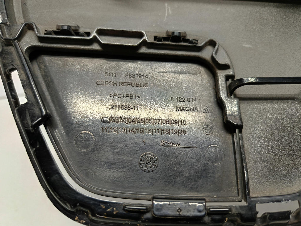 BMW X1 U11 M-PAKIET 22- KRATKA ATRAPA GRILL ZDERZAKA PRZÓD PDC 51119881918