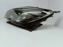 Laden Sie das Bild in den Galerie-Viewer, PEUGEOT 308 II T9 LIFT 17-LAMPA LEWA PRZÓD PRZEDNIA SOCZEWKA+LED 9816990680