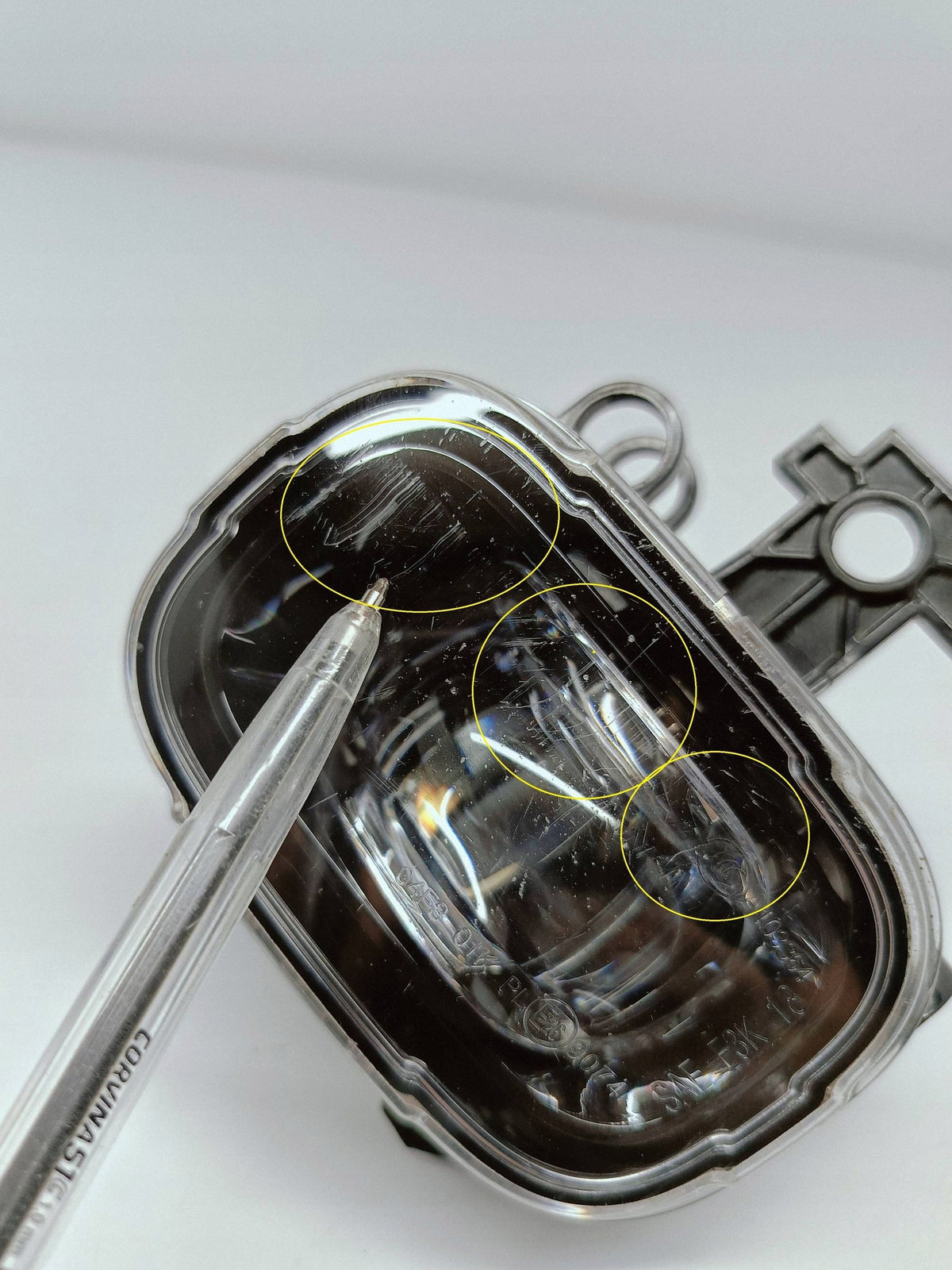 Renault Clio V 19- Lampa Przeciwmgielna LED DRL Lewy Przód 261550862R — zdjęcie 3 z 12