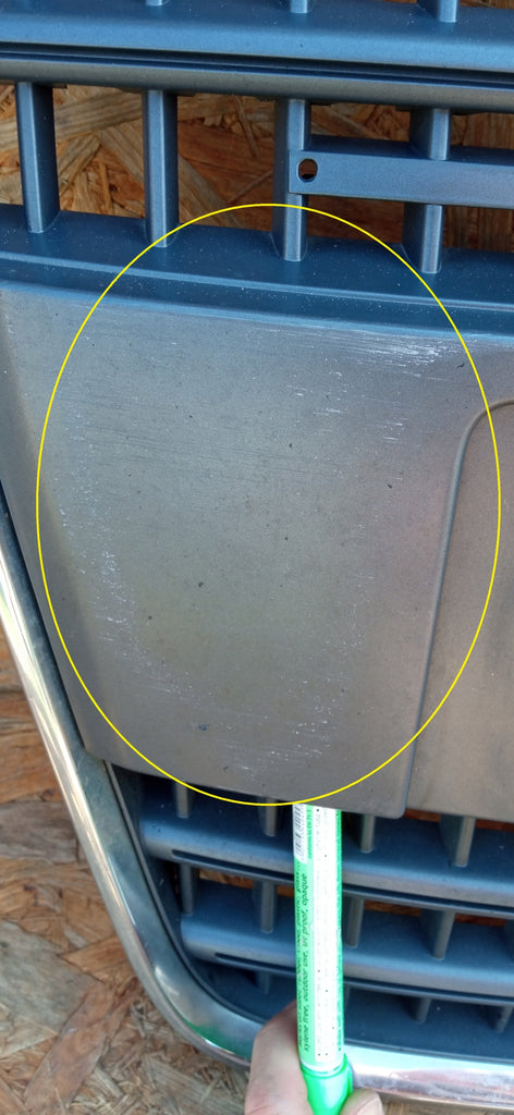 AUDI Q7 4L 06- ATRAPA KRATKA ŚRODKOWA GRILL ZDERZAKA PRZÓD 4L0853651