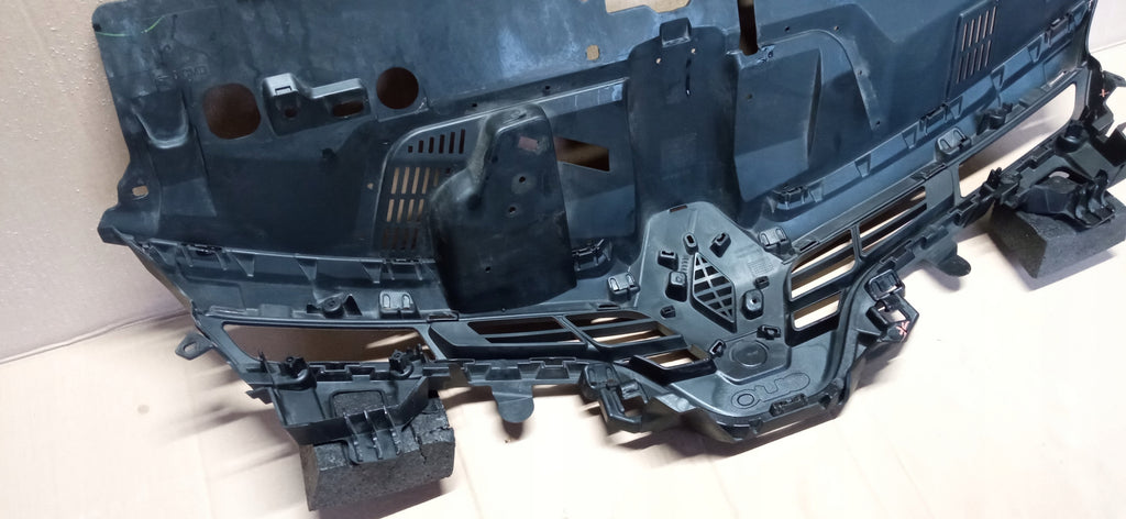 RENAULT CLIO 4 IV 11- ATRAPA KRATKA STELAŻ GRILL ZDERZAKA PRZÓD 622563184R
