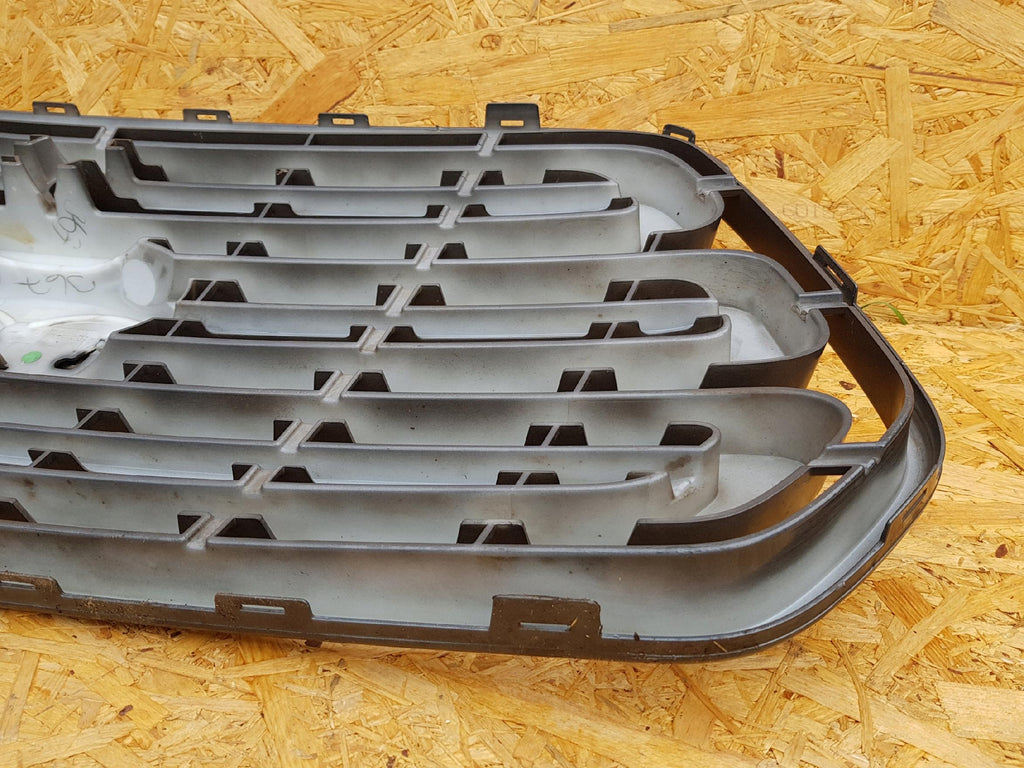 FORD TRANSIT MK8 VI 13- KÜHLERGRILL STOSSFÄNGER VORNE BK31-17B968-AEW