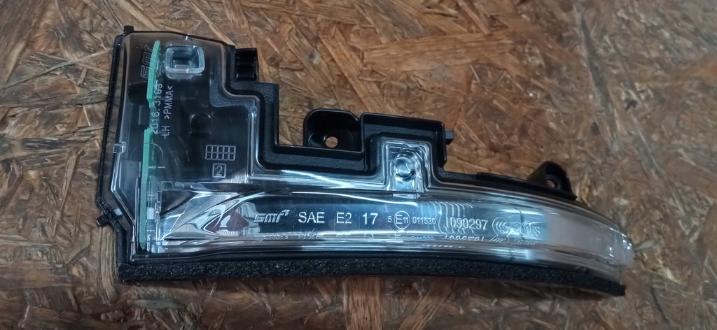 RANGE ROVER EVOQUE 12- BLINKER SPIEGEL LINKS NEU LR027946