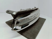 Załaduj zdjęcie do przeglądarki galerii, CITROEN C3 III 16- LAMPA LEWA ŚWIATŁO DRL LEWE PRZÓD LED 9823313080