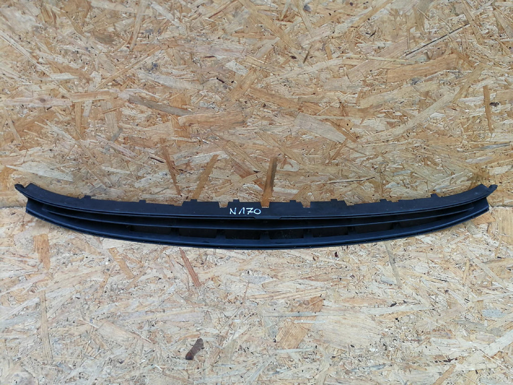 OPEL CORSA E 14- BLENDE UNTERES GITTER KÜHLERGRILL STOSSFÄNGER VORNE 13432002