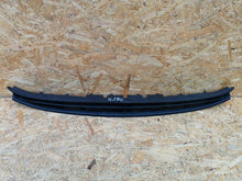 Laden Sie das Bild in den Galerie-Viewer, OPEL CORSA E 14- BLENDE UNTERES GITTER KÜHLERGRILL STOSSFÄNGER VORNE 13432002