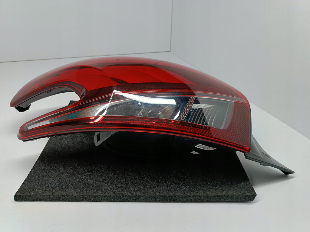 PEUGEOT I 208 LIFT 15- LAMPA LEWA TYŁ TYLNA LEWA 9825601280
