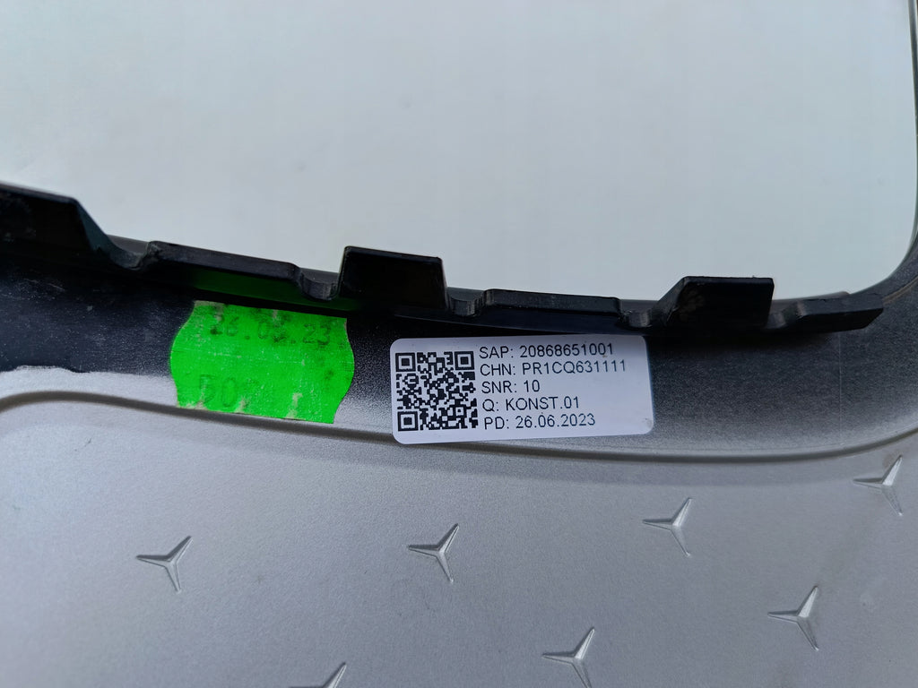 MERCEDES EQE W295 V295 22- ATRAPA GRILL ZDERZAKA PRZEDNIEGO PDC A2958883500