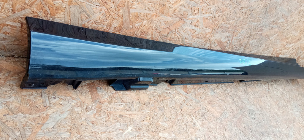 MERCEDES C W205 14- PRÓG NAKŁADKA PROGU LISTWA PROGOWA PRAWA A2056900240