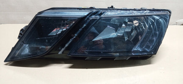 SKODA OCTAVIA III 3 LIFT 5E1 16- FRONT LEFT LIGHT FRONT STANDARD 5E1