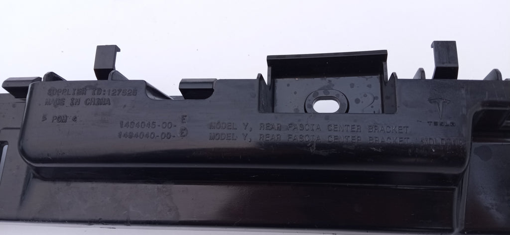 TESLA MODEL Y 20- HALTERUNG HINTEN STOßSTANGE MITTE 1494045-00-E