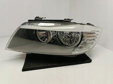 Laden Sie das Bild in den Galerie-Viewer, BMW 3 E90 E91 LIFT 09- SCHEINWERFER LINKS VORNE NORMAL 2xH7 72025819