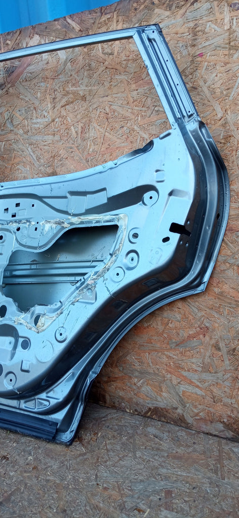 NISSAN QASHQAI II J11 13- HINTEN RECHTE TÜR HINTEN RECHTS
