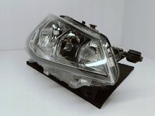 Laden Sie das Bild in den Galerie-Viewer, Seat Ibiza V ARONA 17- LAMPA PRAWA PRZÓD ZWYKŁA H7 EU 6F1941006B
