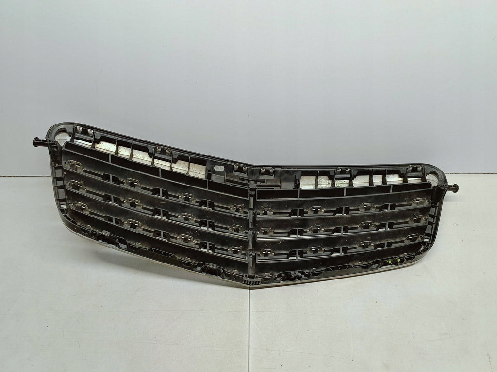 Mercedes-Benz E W212 09- ATRAPA GRILL ZDERZAKA PRZEDNIEGO A2128800583