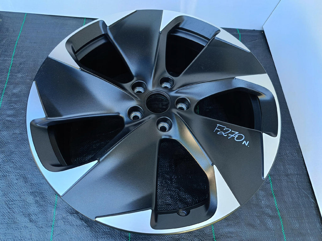 ALUFELGE SEAT CUPRA BORN OE 7.5''x19'' ET50 5x112 10E601025J