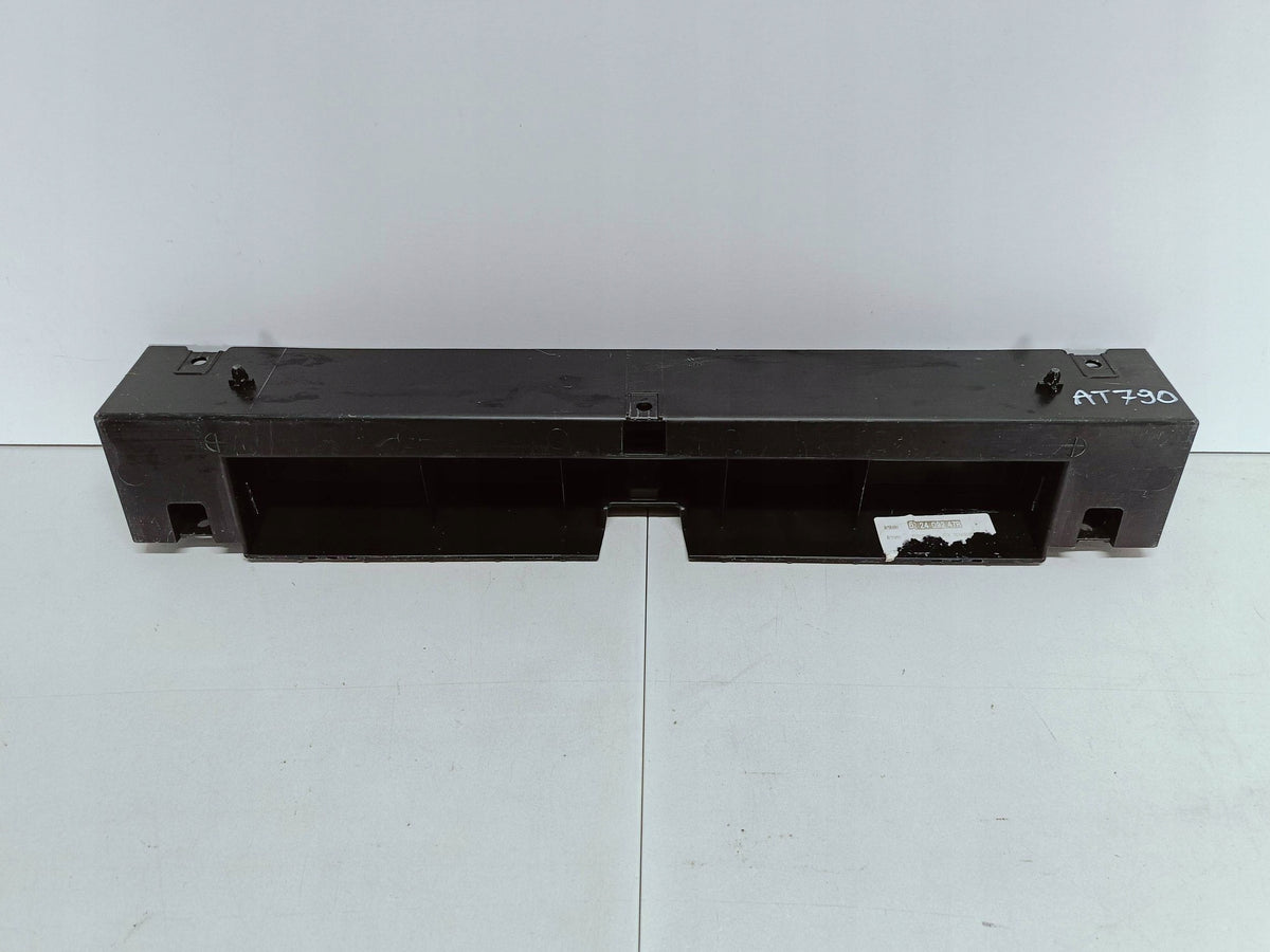 Renault Megane E-Tech 22- Gleitstück Halter Mittlere Vorne Stossstange 622409247R — Foto 1 von 12