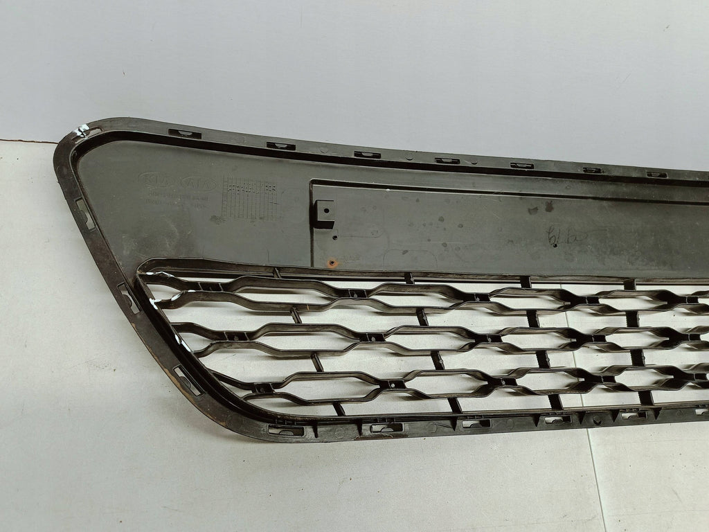 KIA Rio III 3 11- MITTLERER GITTERROST KÜHLERGRILL STOSSFÄNGER VORNE 86561-1W200