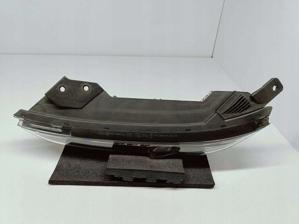 HYUNDAI KONA I 17- LAMPA GÓRNA ŚWIATŁO DRL LEWY PRZÓD 92207-J9000