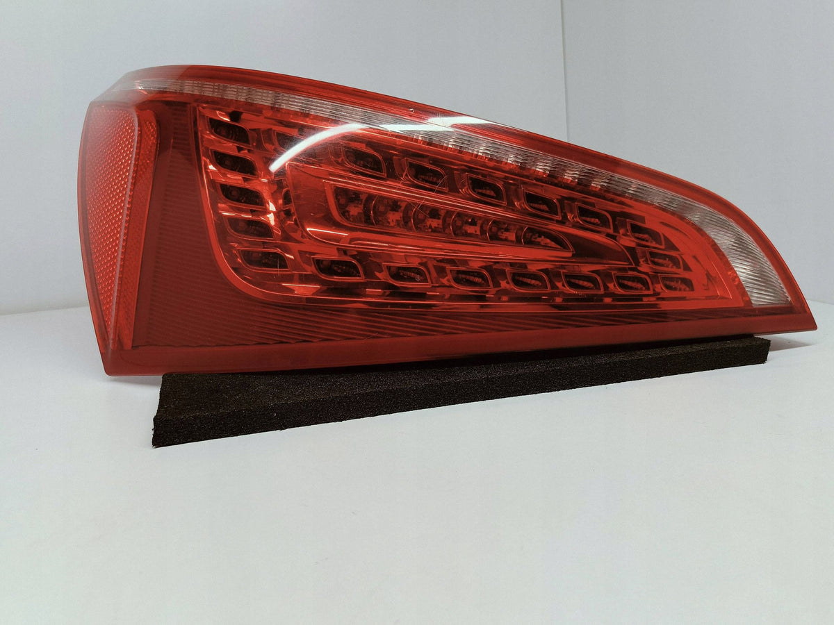 Audi Q5 08-12 Lampa Klapy Bagażnika Lewy Tył Lewa Tylna LED OE 8R0945093A — zdjęcie 3 z 14