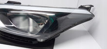 Load image into Gallery viewer, HYUNDAI I20 I 20 II 14- LAMPA REFLEKTOR LEWY PRZÓD ZWYKŁA 92101-C8000