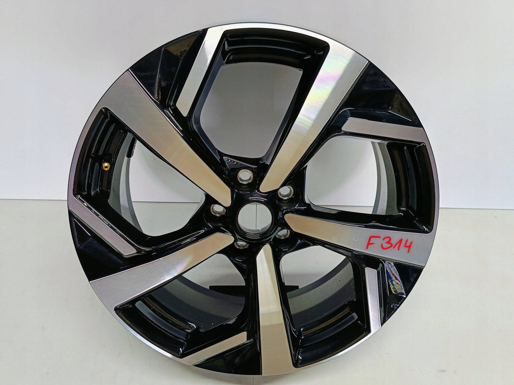 NISSAN QASHQAI X-TRAIL FELGA ALUMINIOWA 7.0''x19'' ET40 5x114.3 HV05B