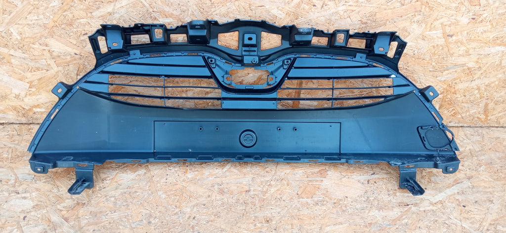 TOYOTA YARIS IV 4 P21 19- KÜHLERGRILL STOßSTANGE VORNE 53101-K0050