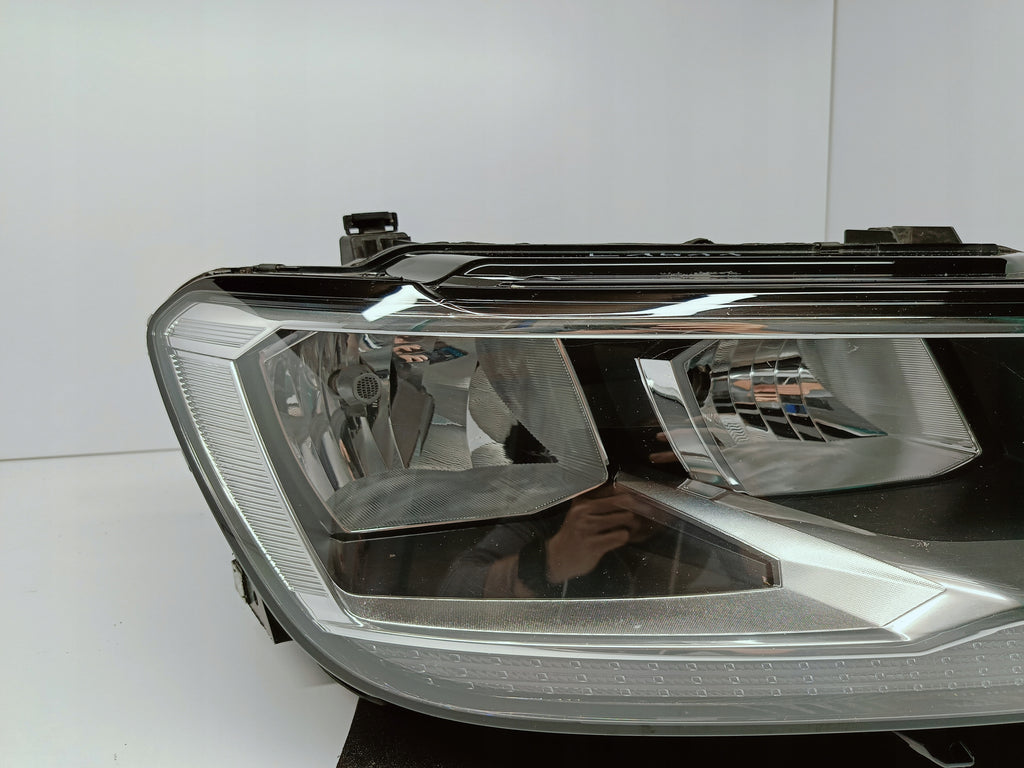 VOLKSWAGEN TIGUAN II 16- LAMPA PRAWA PRZÓD PRZEDNIA ZWYKŁA H7 5NB941006B