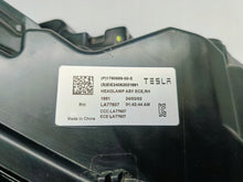 Laden Sie das Bild in den Galerie-Viewer, TESLA MODEL 3 LIFT HIGHLAND 24- RECHTER SCHEINWERFER VORNE FULL LED EU 1760889-00-E