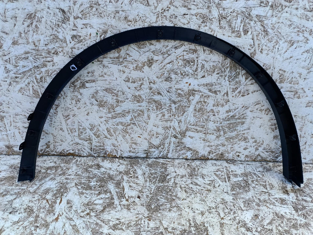 TESLA MODEL Y MY 22- KOTFLÜGELLEISTE LINKS HINTEN 1658697-00-A