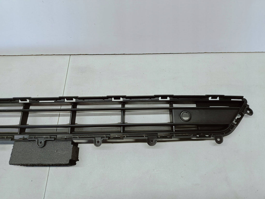 Volvo XC40 II 17- UNTERES GITTER KÜHLERGRILL STOSSSTANGE VORNE PDC 31449342