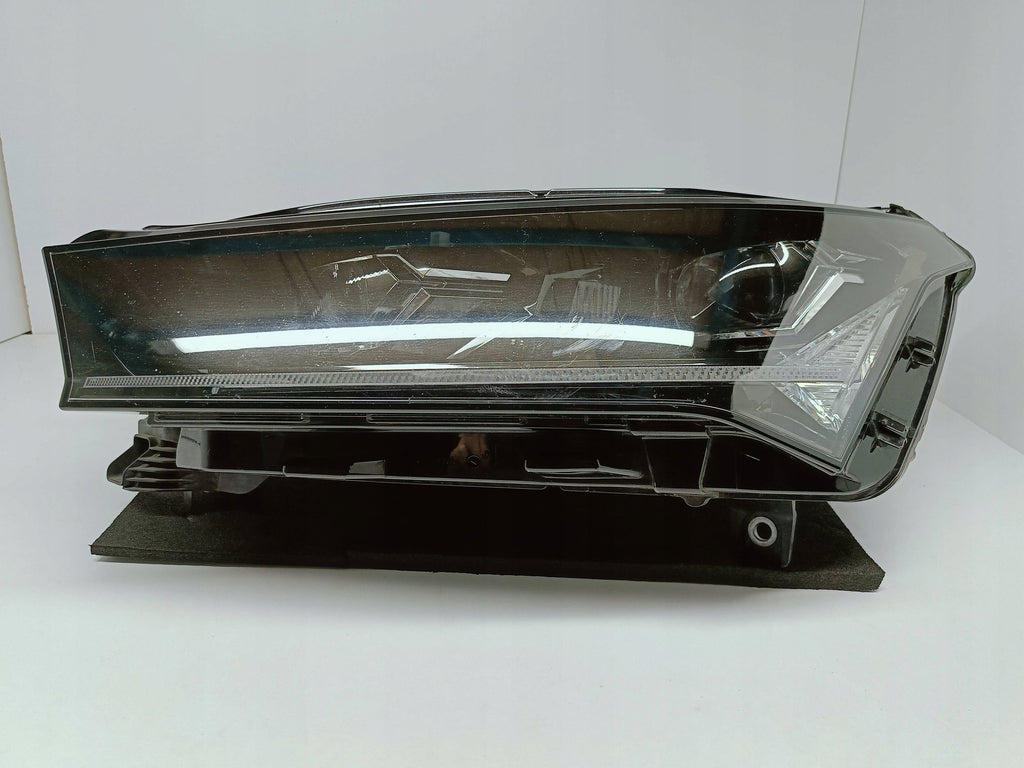 Skoda Enyaq iV 20- SCHEINWERFER LINKS VORNE VOLL-LED CRYSTAL 5LB941015A