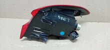 Laden Sie das Bild in den Galerie-Viewer, FORD FIESTA MK8 17- RÜCKLEUCHTE LINKS HINTEN LED H1BB-13405-A