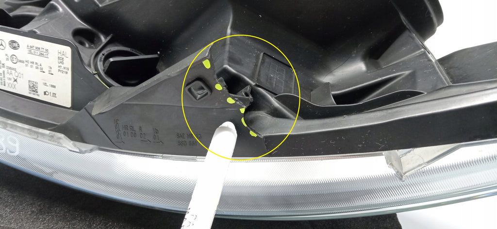 MERCEDES V KLASA VITO W447 14- LAMPA LEWA PRZÓD ZWYKŁA H7 EU A4479067700