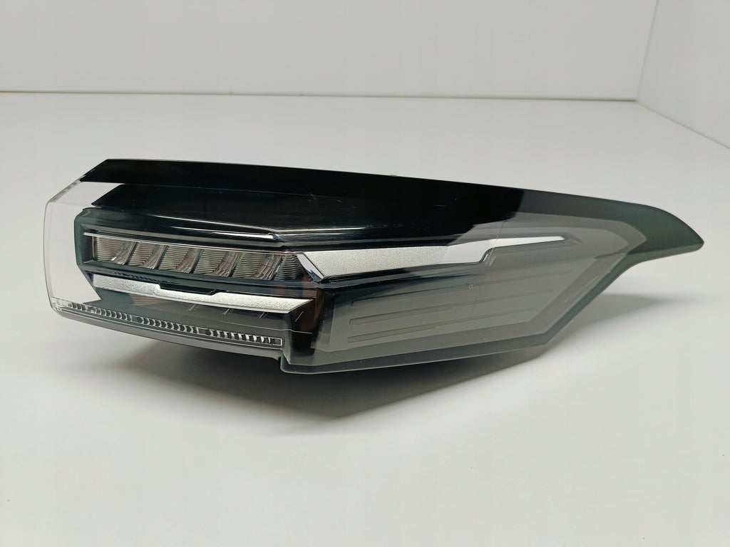PEUGEOT 308 III T10 21- LAMPA PRAWA TYLNA PRAWY TYŁ LED 9835299280