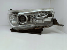 Load image into Gallery viewer, TOYOTA HILUX VIII 8 15-LAMPA REFLEKTOR PRAWY PRZÓD SOCZEWKA LED KOITO 0K-56