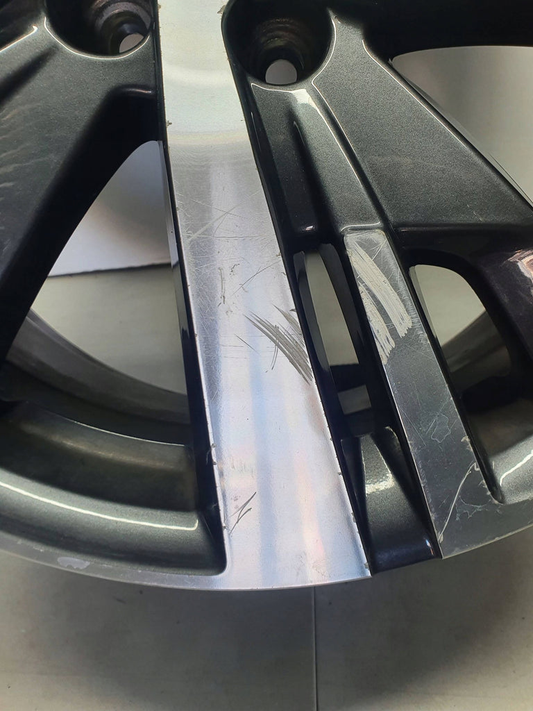 Peugeot 3008 5008 II ALUFELGE 18 ZOLL 7.5x18 ET49 5x108 9809687377