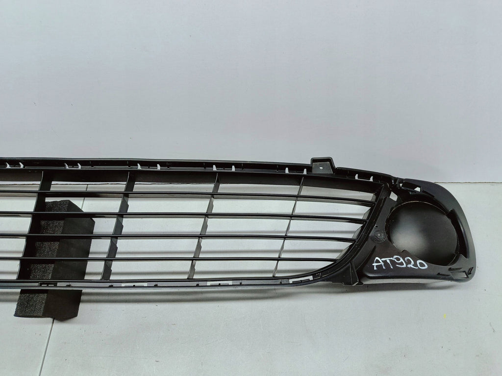 Dacia Lodgy 12- KRATKA DOLNA ATRAPA ZDERZAKA PRZÓD BEZ HALOGENÓW 622544154R