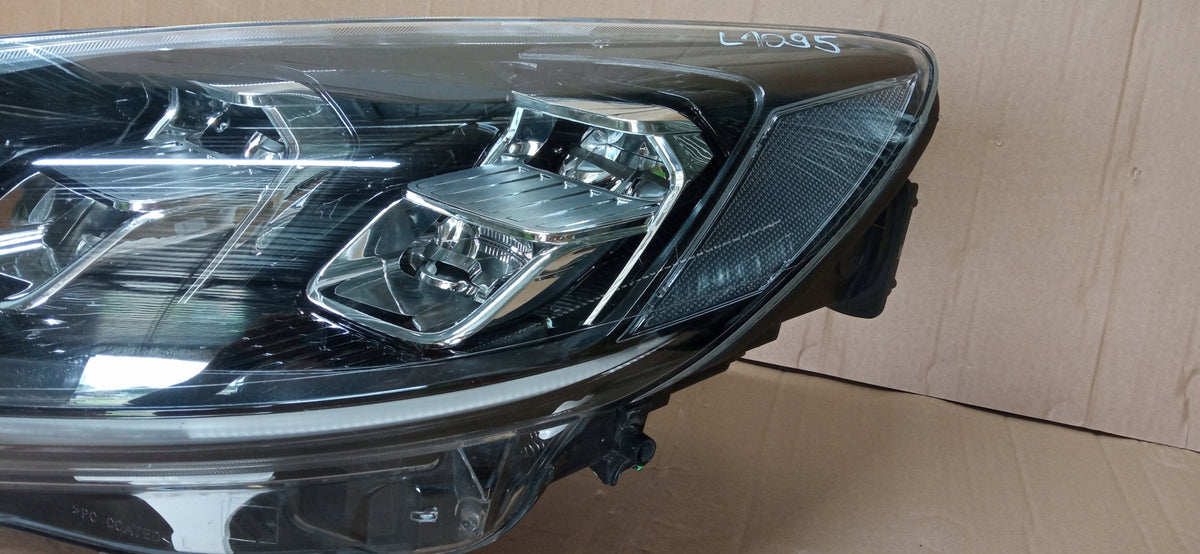 Ford Kuga MK3 Escape 19- Vordere Links Leuchte Full LED EU LV4B-13E015-Fb — Foto 5 von 16