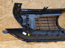 Laden Sie das Bild in den Galerie-Viewer, MERCEDES EQC A293 W293 19- KÜHLERGRILL STOSSFÄNGER VORNE A2938881800