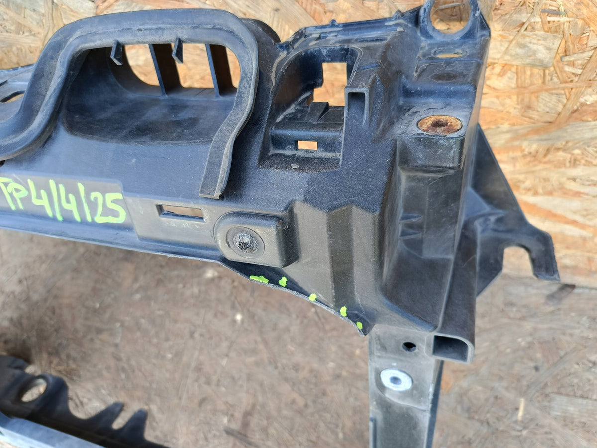 Ford Fiesta MK7 08- Section Renfort Avant Frontal 8V51-A16E146-Af — photo 4 sur 16