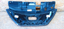 Laden Sie das Bild in den Galerie-Viewer, NISSAN QASHQAI II J11 LIFT 17- KÜHLERGRILL STOSSFÄNGER VORNE DS0742001