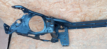 Laden Sie das Bild in den Galerie-Viewer, VOLVO XC60 I FACELIFT 13- FRONTPANEL FRONTVERSTÄRKUNG 30762259