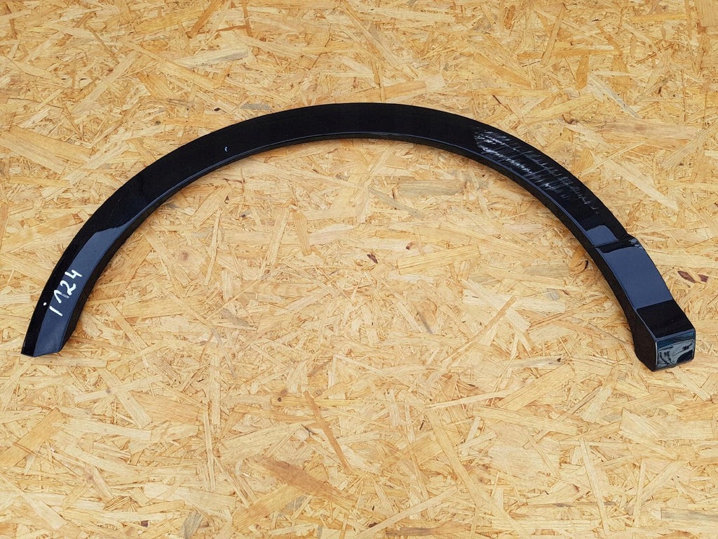 Audi Q2 ZIERLEISTE KOTFLÜGEL HINTEN RECHTS 81A853818A