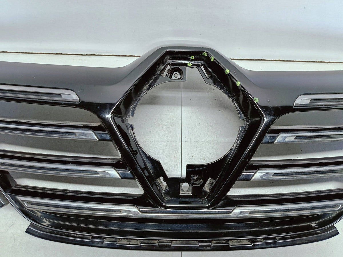 Renault Megane IV 4 16- Atrapa Grill Kratka Zderzaka Przód 622568380R — zdjęcie 6 z 11