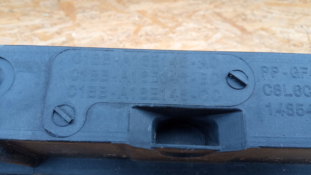 FORD FIESTA MK7 LIFT FRONTPANEL VERSTÄRKUNG