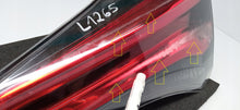 Laden Sie das Bild in den Galerie-Viewer, TOYOTA RAV4 IV RAV 4 LIFT 15- HECKKLAPPENLEUCHTE RECHTS HINTEN 81580-42030