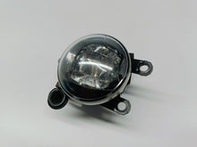 Load image into Gallery viewer, VOLVO V60 II S60 III 18- HALOGEN PRAWY LAMPA PRAWA ŚWIATŁO LED 31677940