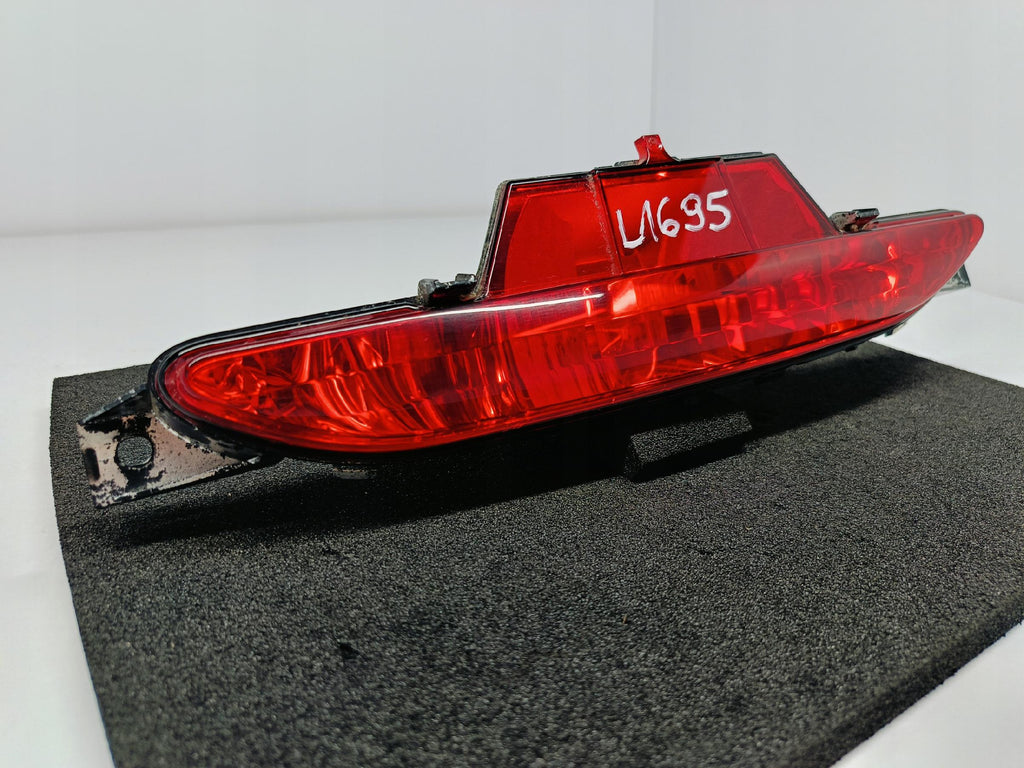 208 CORSA F MOKKA B C4 DS3- LAMPA PRZECIWMGIELNA ZDERZAKA TYŁ 9674308980